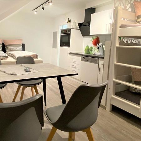 Fancy, Ep Tickets Ueber Uns Erhaeltlich Apartman Rust Kültér fotó