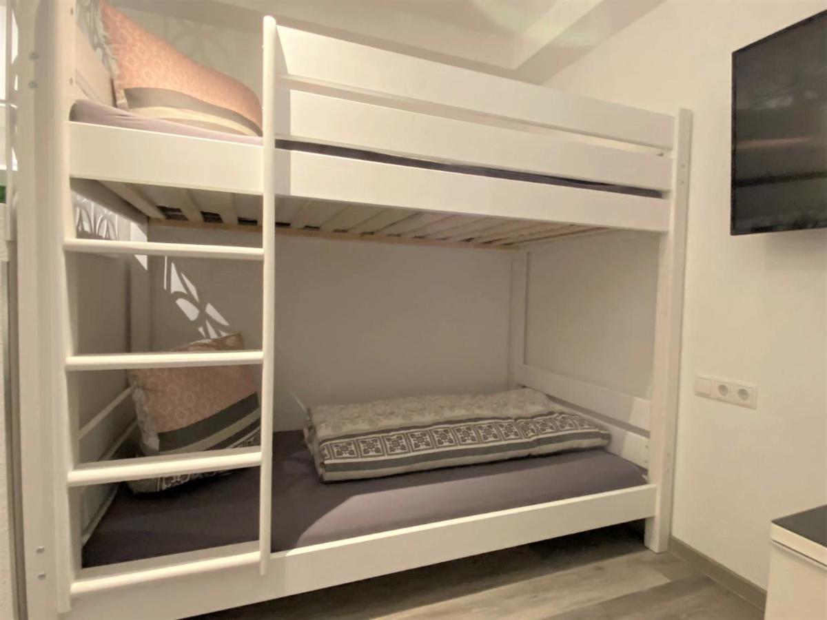 Fancy, Ep Tickets Ueber Uns Erhaeltlich Apartman Rust Kültér fotó